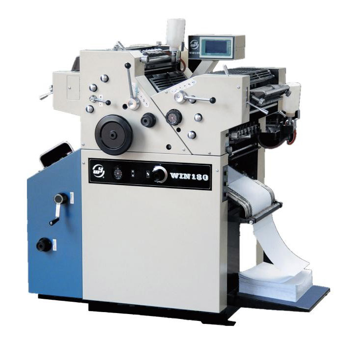 18-inch continue drukpers voor commerciële formulieren